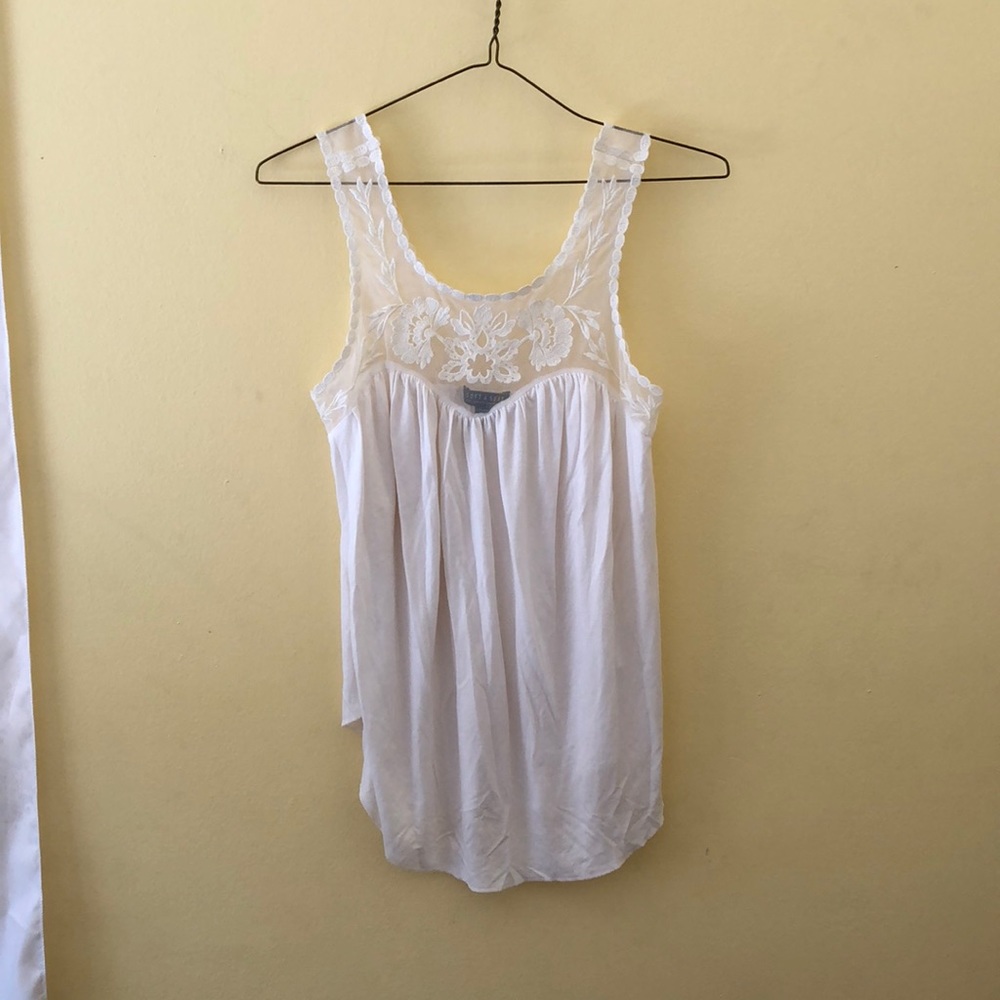 American eagle white lace top
